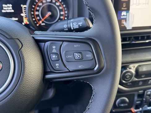 New 2026 Jeep Gladiator Sport image 24