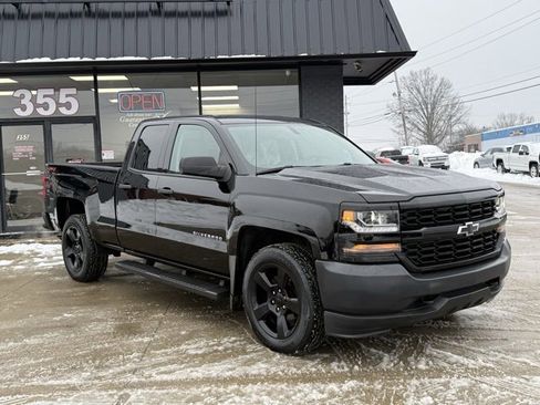 Used 2018 Chevrolet Silverado 1500 W/T image 16