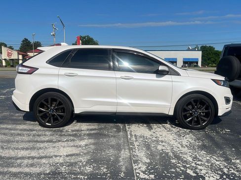 Used 2015 Ford Edge Sport w/ Equipment Group 401A AWD/4WD image 2