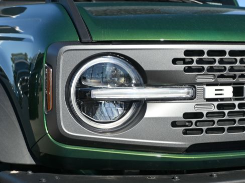 Used 2024 Ford Bronco Badlands image 24