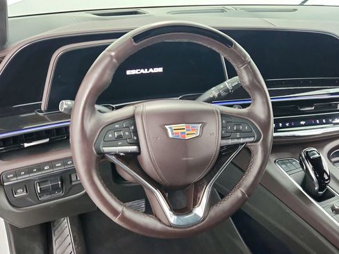 Used 2022 Cadillac Escalade ESV Sport Platinum w/ LPO, ONYX Package AWD/4WD image 18