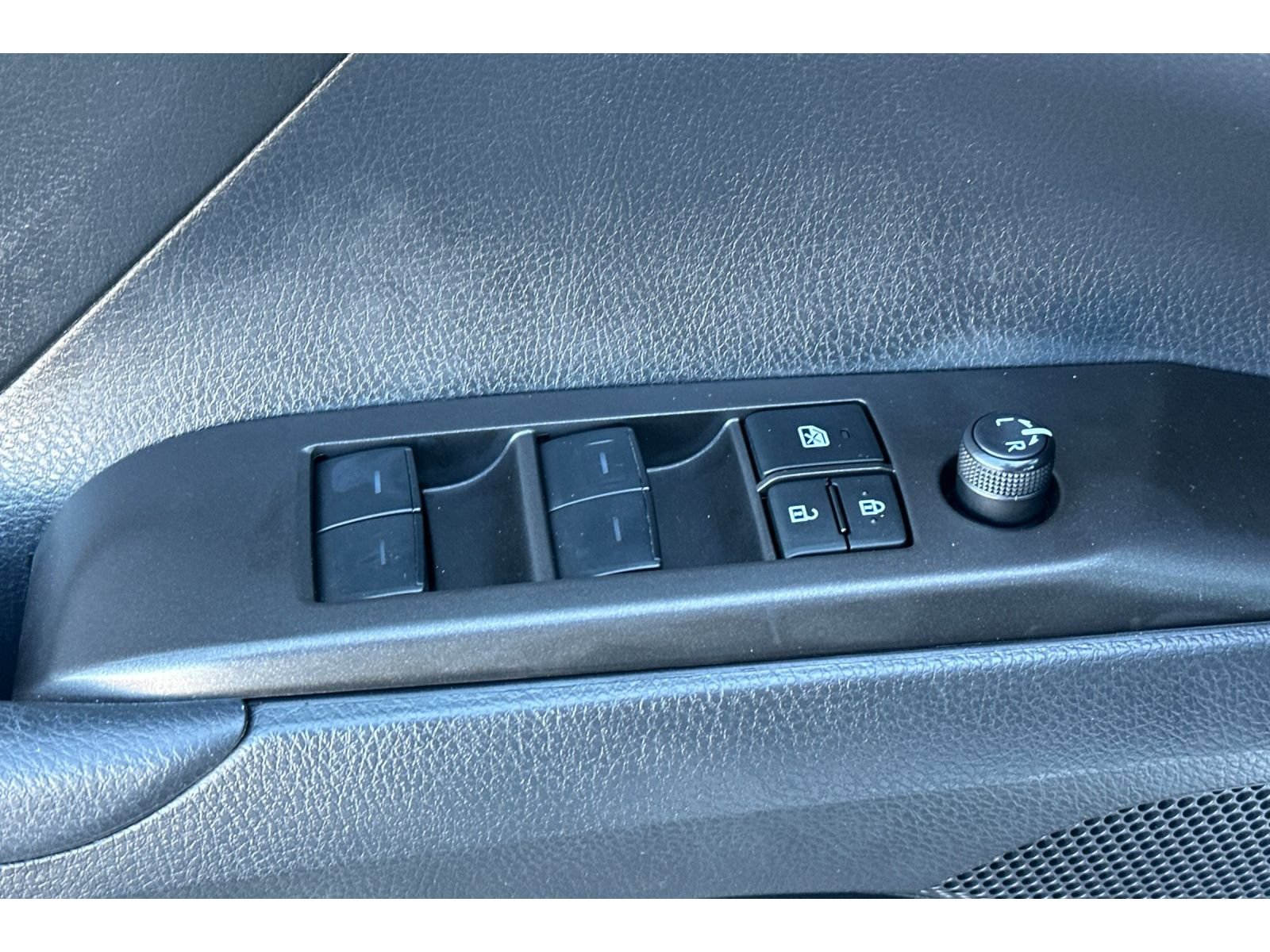 Certified 2024 Toyota Camry SE FWD image 12