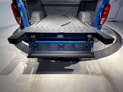 Used 2023 GMC Sierra 1500 Elevation w/ X31 Off-Road Package image 14