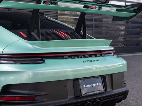 Used 2024 Porsche 911 GT3 RS RWD image 12