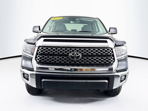 Used 2021 Toyota Tundra SR5 w/ Convenience Package image 2