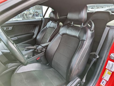 Used 2016 Ford Mustang GT Premium image 15