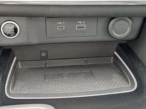 Used 2023 Nissan Rogue Platinum w/ Platinum Premium Package FWD image 22