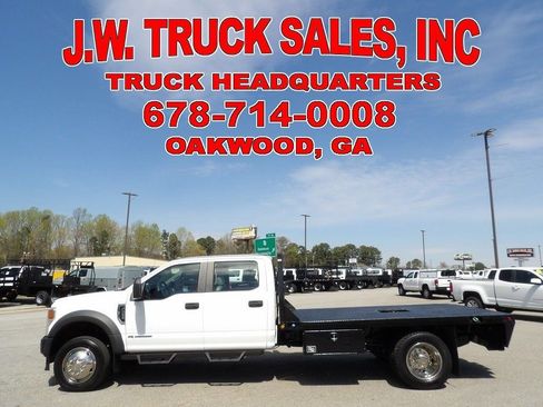 Used 2021 Ford F550 image 2