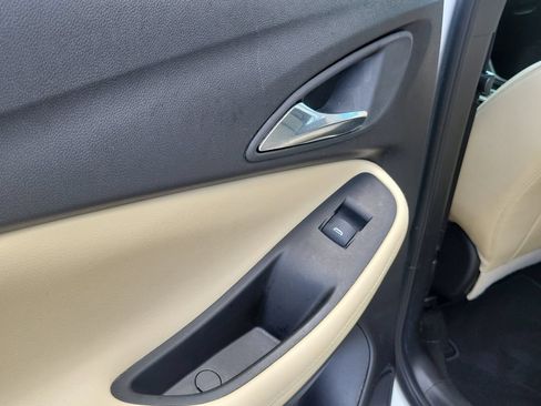 Used 2023 Buick Encore GX Select FWD image 15