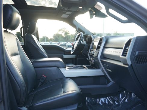 Used 2019 Ford F250 Lariat AWD/4WD image 14