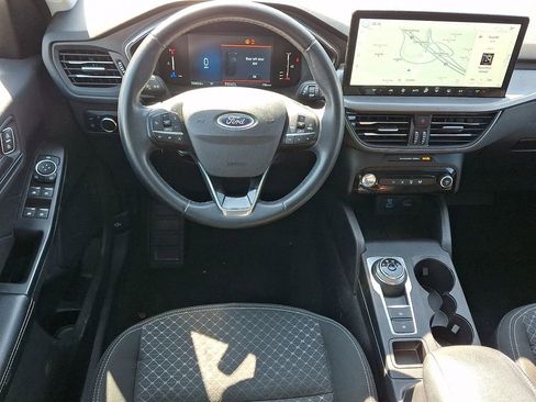 Used 2023 Ford Escape Active w/ Tech Pack #1 FWD image 11