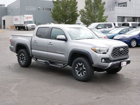 Used 2021 Toyota Tacoma TRD Off-Road AWD/4WD image 2