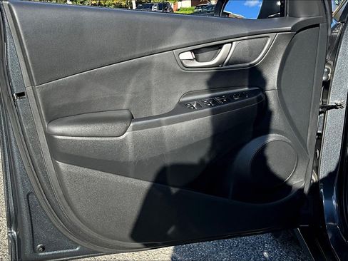 Used 2018 Hyundai Kona Limited AWD/4WD image 18