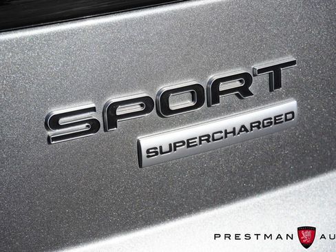 Used 2018 Land Rover Range Rover Sport Supercharged AWD/4WD image 4