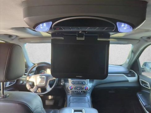 Used 2019 GMC Yukon XL Denali image 18