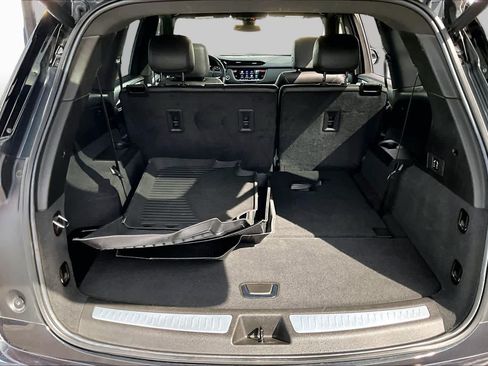 Used 2023 Cadillac XT6 Luxury FWD image 38