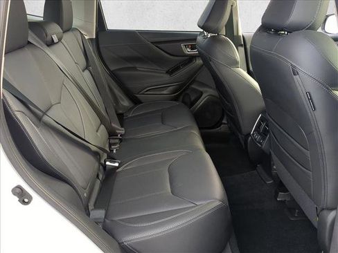Used 2024 Subaru Forester Touring AWD/4WD image 21
