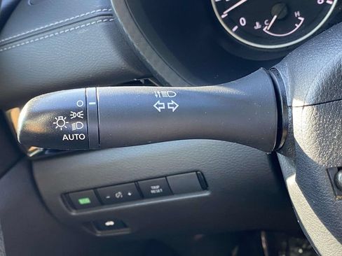 Used 2024 Nissan Sentra SV FWD image 21