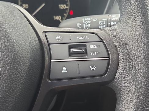 Used 2026 Honda HR-V LX image 23