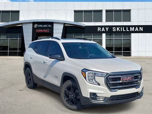 Used 2022 GMC Terrain AT4 w/ Infotainment Package II AWD/4WD image 1