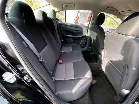 Used 2024 Nissan Sentra SV FWD image 27