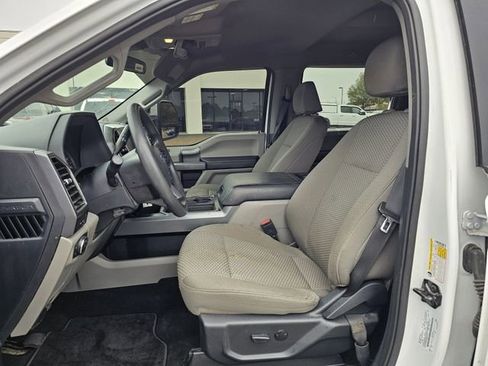 Used 2022 Ford F250 XLT w/ XLT Premium Package image 12