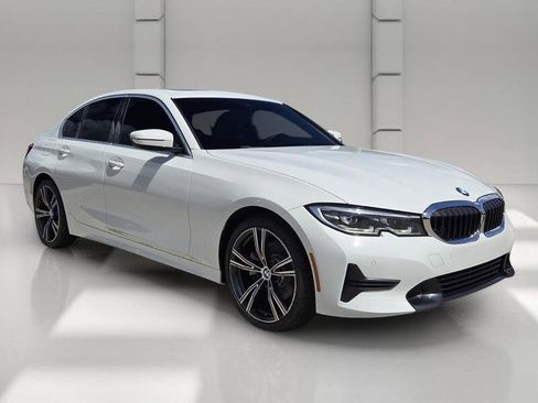 Used 2022 BMW 330i Sedan w/ Premium Package 2 RWD image 7