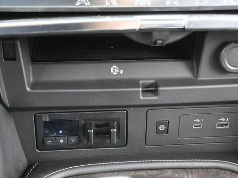 Used 2024 Nissan Armada Platinum w/ Captain's Chairs Package image 21