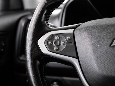 Used 2021 Chevrolet Colorado LT w/ Fleet Safety Package image 11