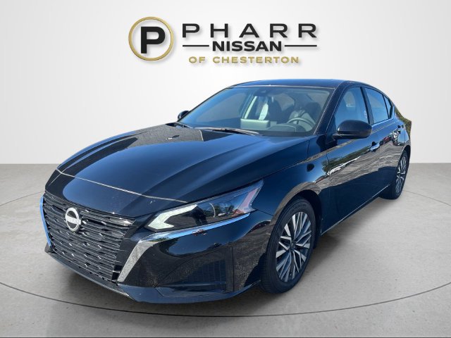 Used 2025 Nissan Altima 2.5 SV w/ SV Premium Package FWD image 1