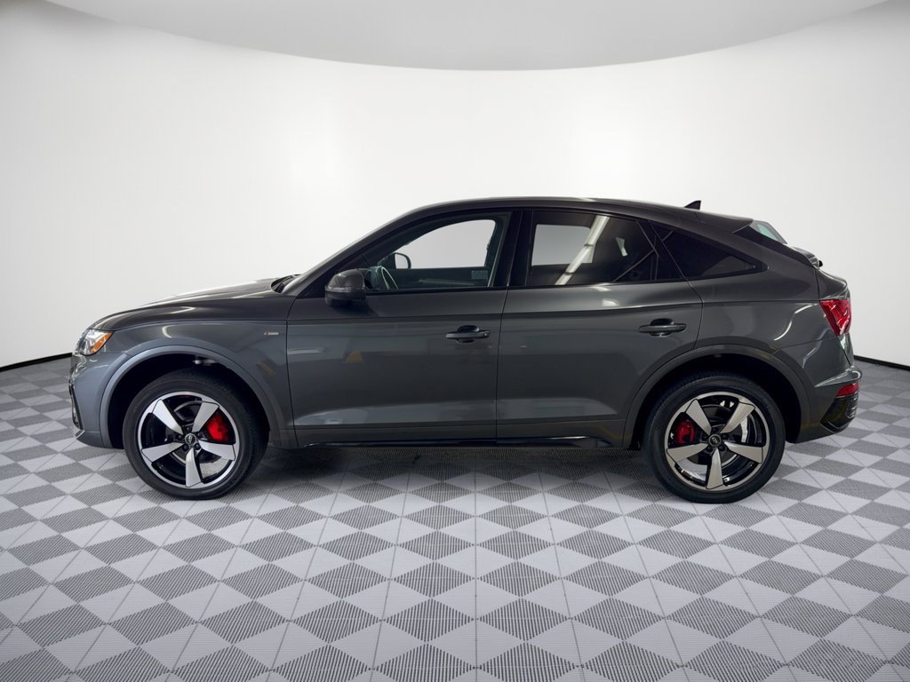 Used 2024 Audi Q5 2.0T Premium Plus w/ Premium Plus Package AWD/4WD image 2