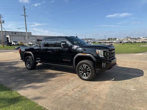 Used 2021 GMC Sierra 2500 AT4 w/ AT4 Premium Plus Package image 14
