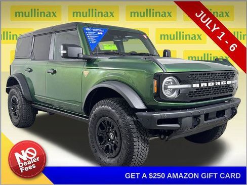 Certified 2025 Ford Bronco Badlands AWD/4WD image 1