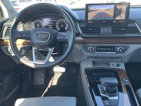 Used 2023 Audi Q5 2.0T Prestige w/ Prestige Package AWD/4WD image 15