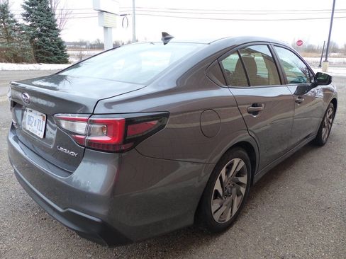 Used 2024 Subaru Legacy Limited image 9