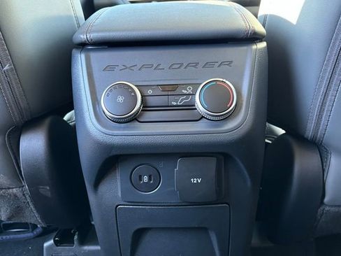 New 2026 Ford Explorer Active w/ Active Comfort Package image 16