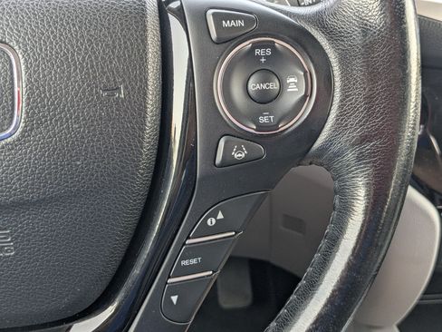 Used 2016 Honda Pilot Elite image 20