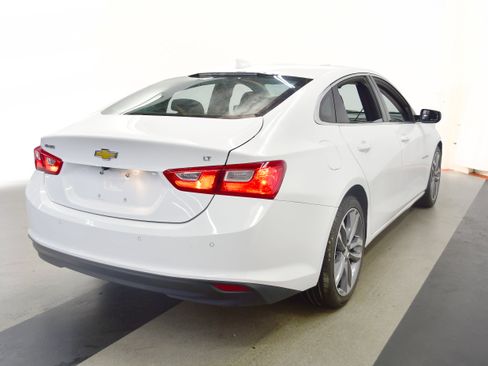 Used 2023 Chevrolet Malibu LT w/ Driver Confidence Package FWD image 7