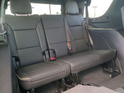 Used 2026 GMC Yukon Elevation RWD image 34