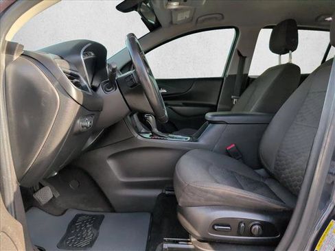 Used 2018 Chevrolet Equinox LT image 15