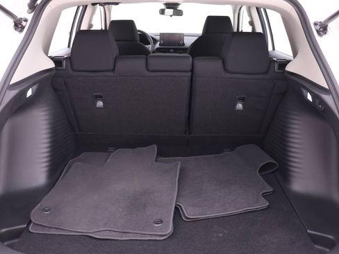 Used 2024 Honda HR-V LX image 15
