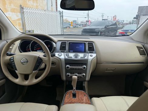 Used 2012 Nissan Murano LE w/ Platinum Pkg image 16