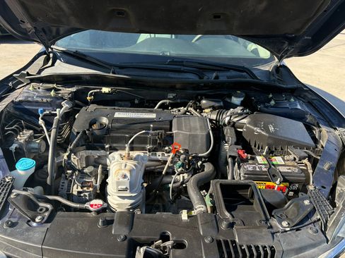 Used 2014 Honda Accord LX image 18