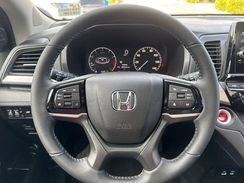 Certified 2026 Honda Odyssey EX-L image 22