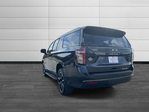 Used 2022 Chevrolet Suburban RST w/ Luxury Package image 5