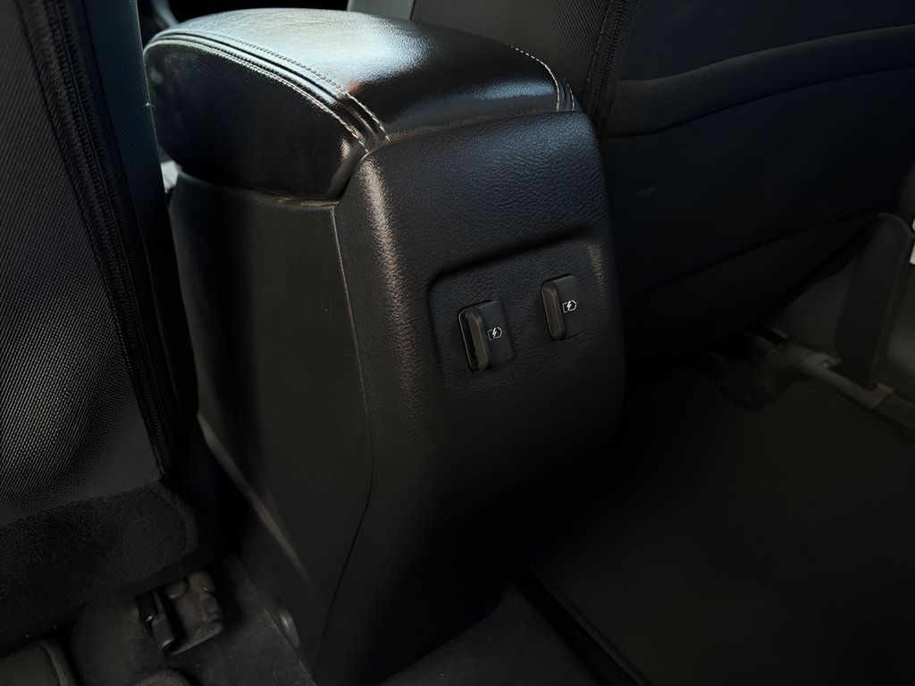 Used 2023 Nissan Kicks SV FWD image 28