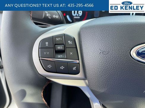 New 2026 Ford Explorer Active image 17