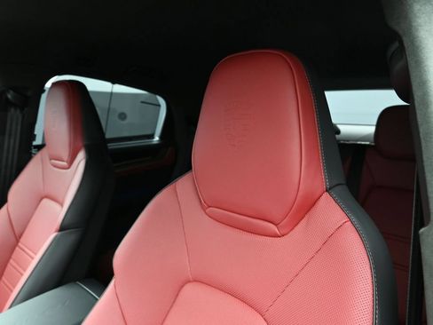 New 2026 Porsche Cayenne Turbo GT AWD/4WD image 16