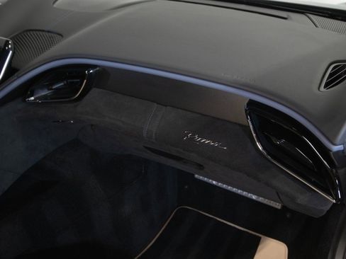 Used 2022 Ferrari Roma image 46