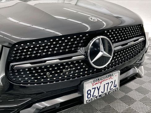 Certified 2022 Mercedes-Benz GLC 300 Black image 31
